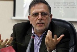 امروز اختلاس، تبانی و کسب امتیازات خاص به‌صورت سیستمی در حال شکل‌گیری است