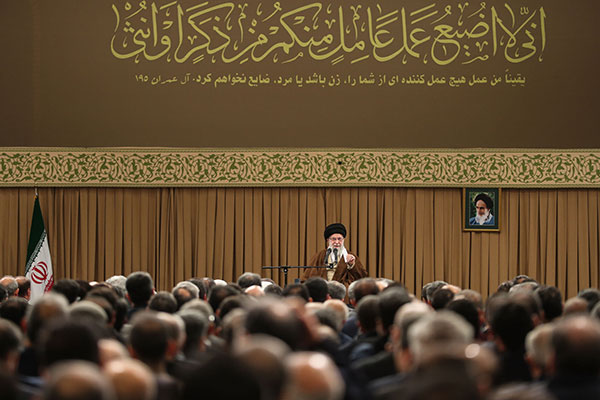 هشدار امام خامنه ای به سرعتگیرهای بخش خصوصی