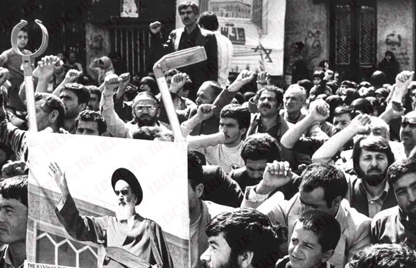 ویژگی‌های جوانان انقلابی و مذهبی دهه چهل