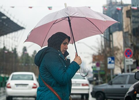 وضعیت آب و هوا، امروز ۱۱ آذر ۱۴۰۴؛ پیش بینی بارش باران در ۱۹ استان از جمله تهران / غلظت آلایندههای کاهش مییابد