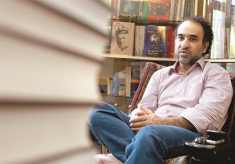 تیم پزشکی رضا امیرخانی: به درخواست خانواده‌ این نویسنده، وی همچنان تحت مراقبت‌های ویژه قرار دارد