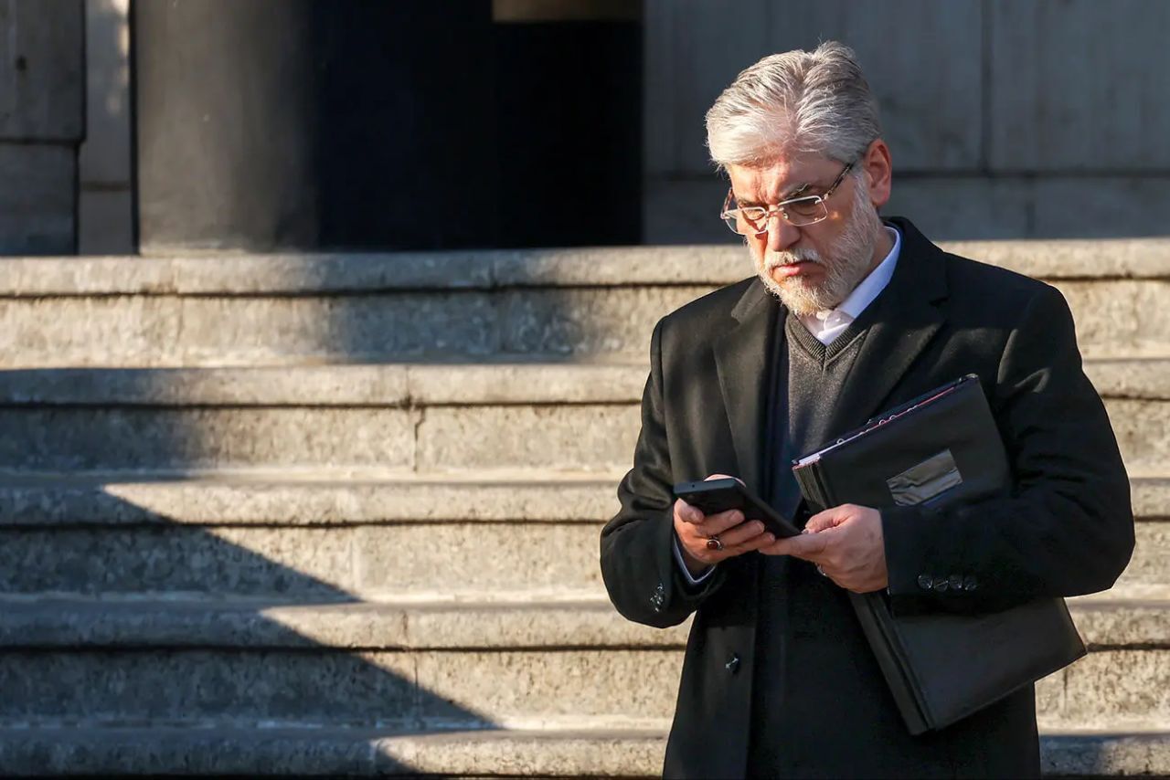 برخلاف ادعای مکرر وزیر علوم، نیمی از استادان اخراجی بازگردانده نشده‌اند