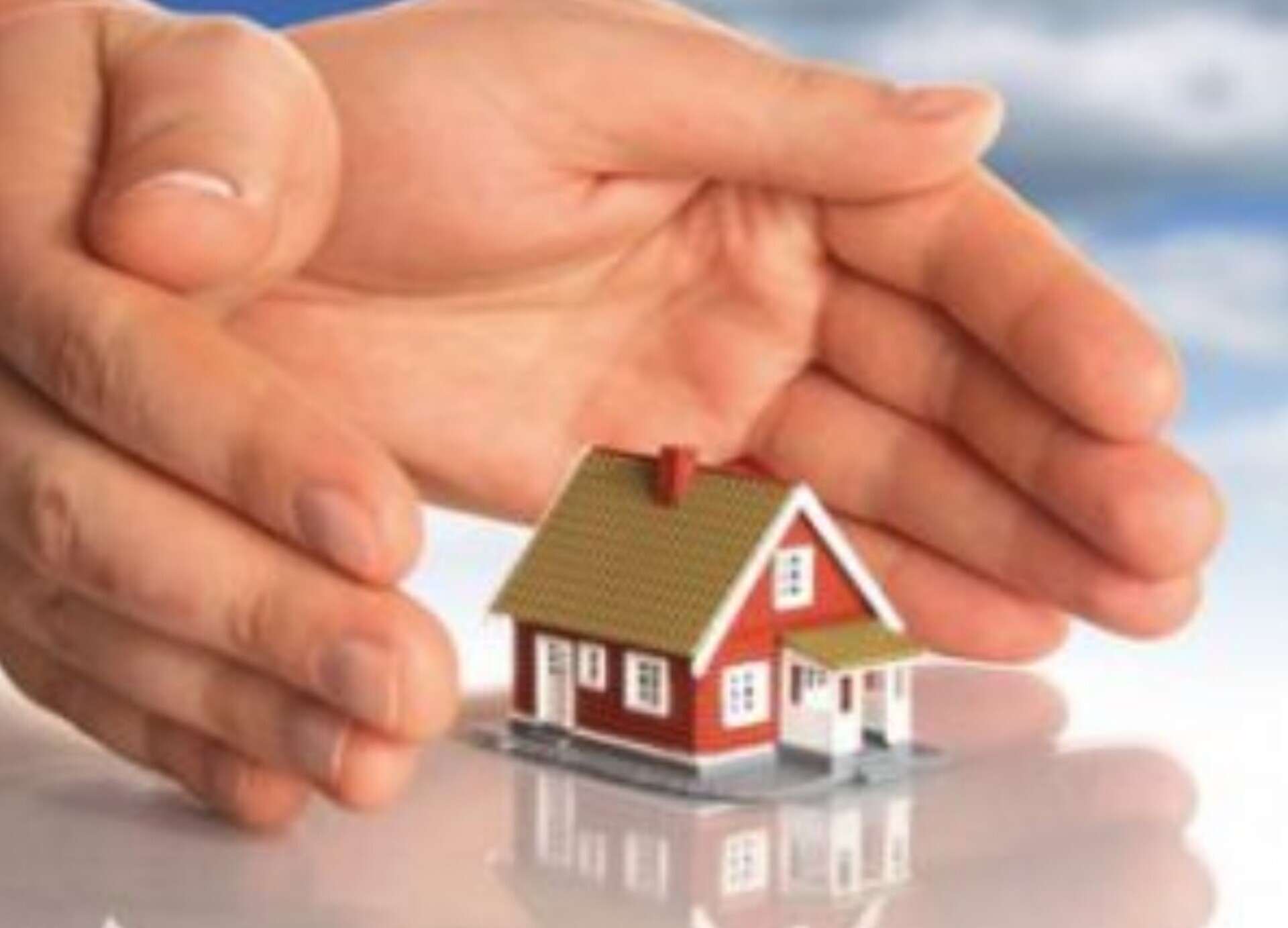 دفاع خبرگزاری بسیج دانشجویی از نقض حریم خصوصی و ورود به منزل بازیگران: چرا قانون قانون می‌کنید؟ وارد اتاق خواب که نشده‌اند!