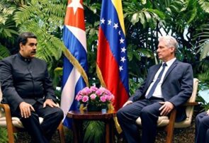 رویترز: عناصری از داخل دولت کوبا با آمریکا تماس گرفتهاند تا دربارهٔ وضعیت منطقه، بدون حضور مادورو در رأس قدرت در ونزوئلا صحبت کنند