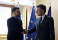 مکرون: اوکراین می‌تواند روی حمایت تزلزل‌ناپذیر ما حساب کند؛ به تلاش در کنار آمریکایی‌ها ادامه خواهیم داد/ آنچه در کی‌یف در خطر است، امنیت کل اروپا نیز هست/ روسیه به دنبال صلح نیست